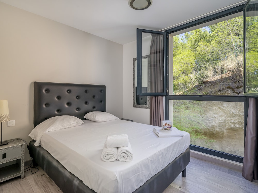 Residence Adriana 31/69