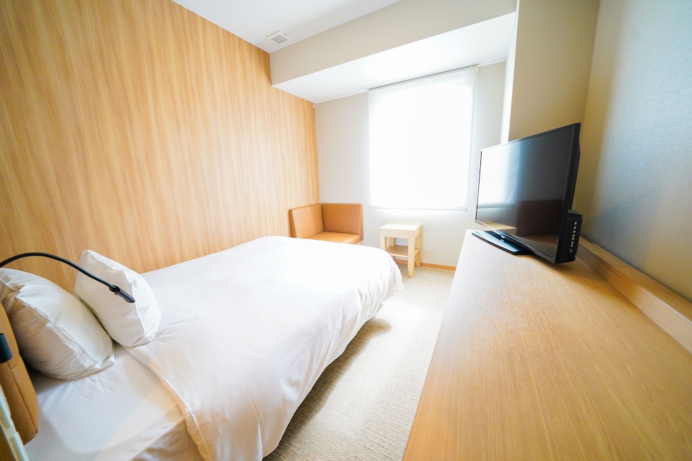 Quintessa Hotel Tokyo Haneda Comic & Books 24/61