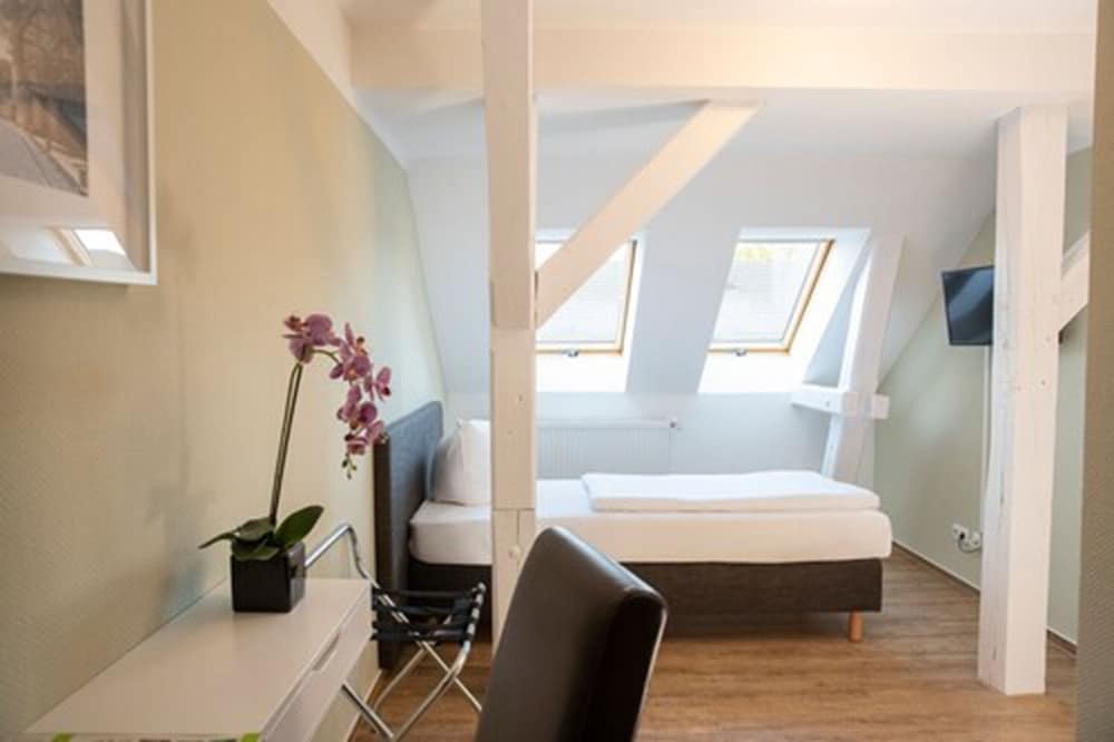 Hotel Am Schlosspark 37/71