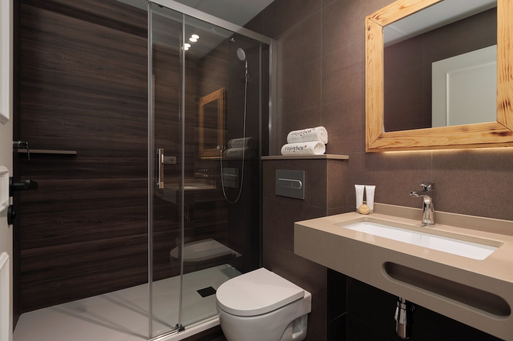 Enjoybcn Miro Apartments 48/50