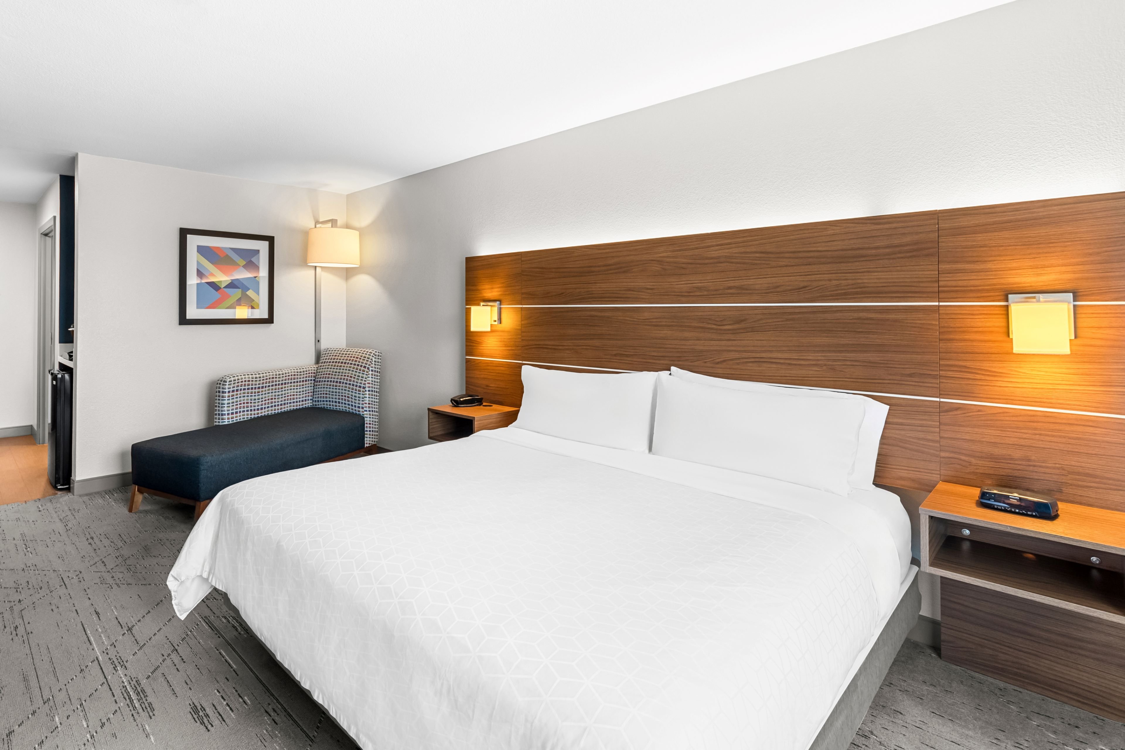 Holiday Inn Express & Suites Austin SW - Sunset Valley, an IHG Hotel 11/50