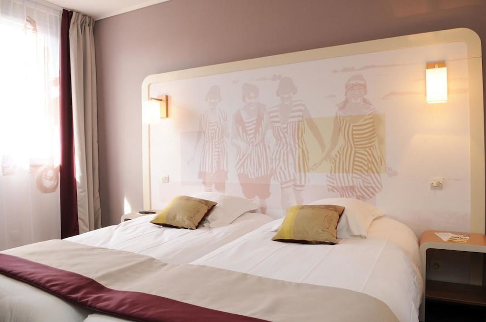 Hotel Red Fox 34/61