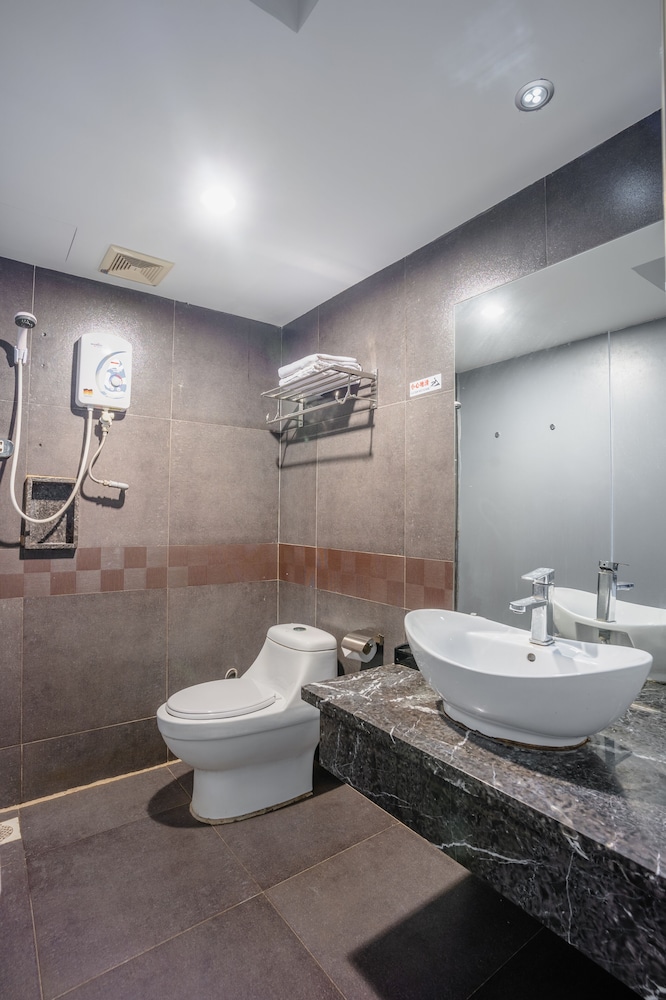 Euro Rich Hotel Melaka 49/50