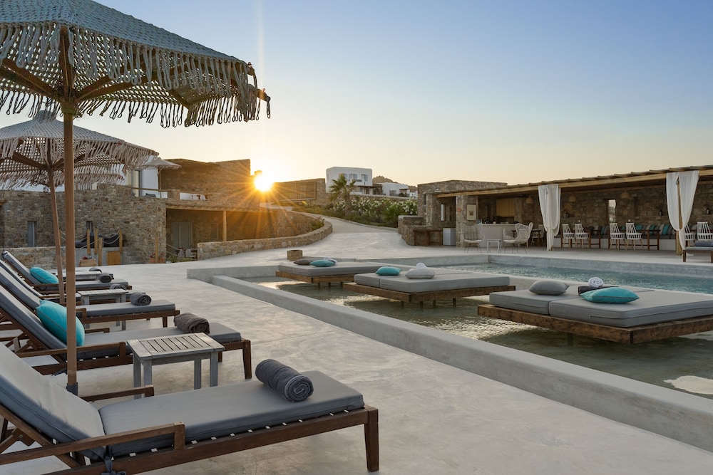 Myconian Crown Suites 28/51