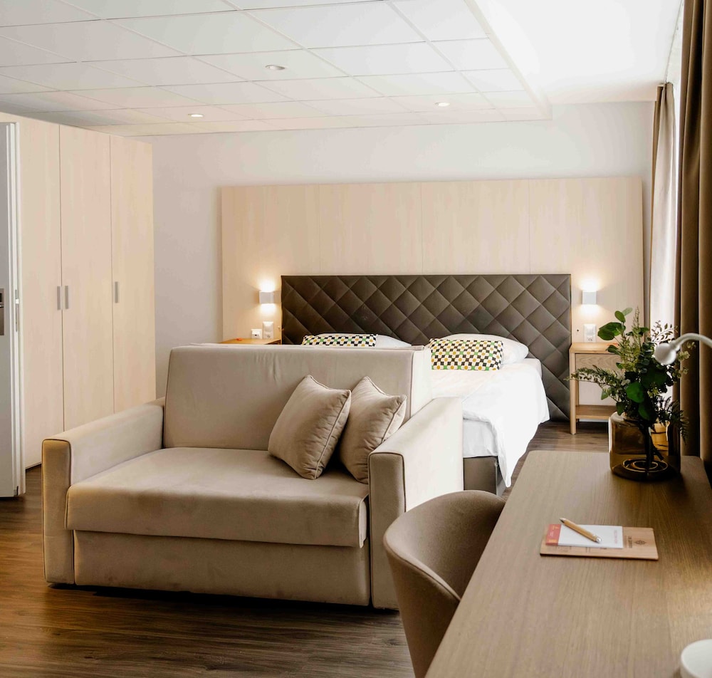 Hine Adon Apart Bern-Airport 24/50