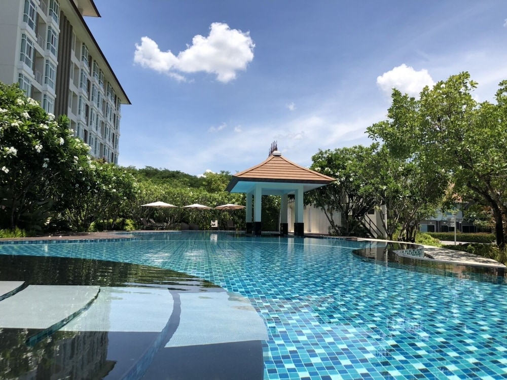 Harmony Resort Hotel 50/50