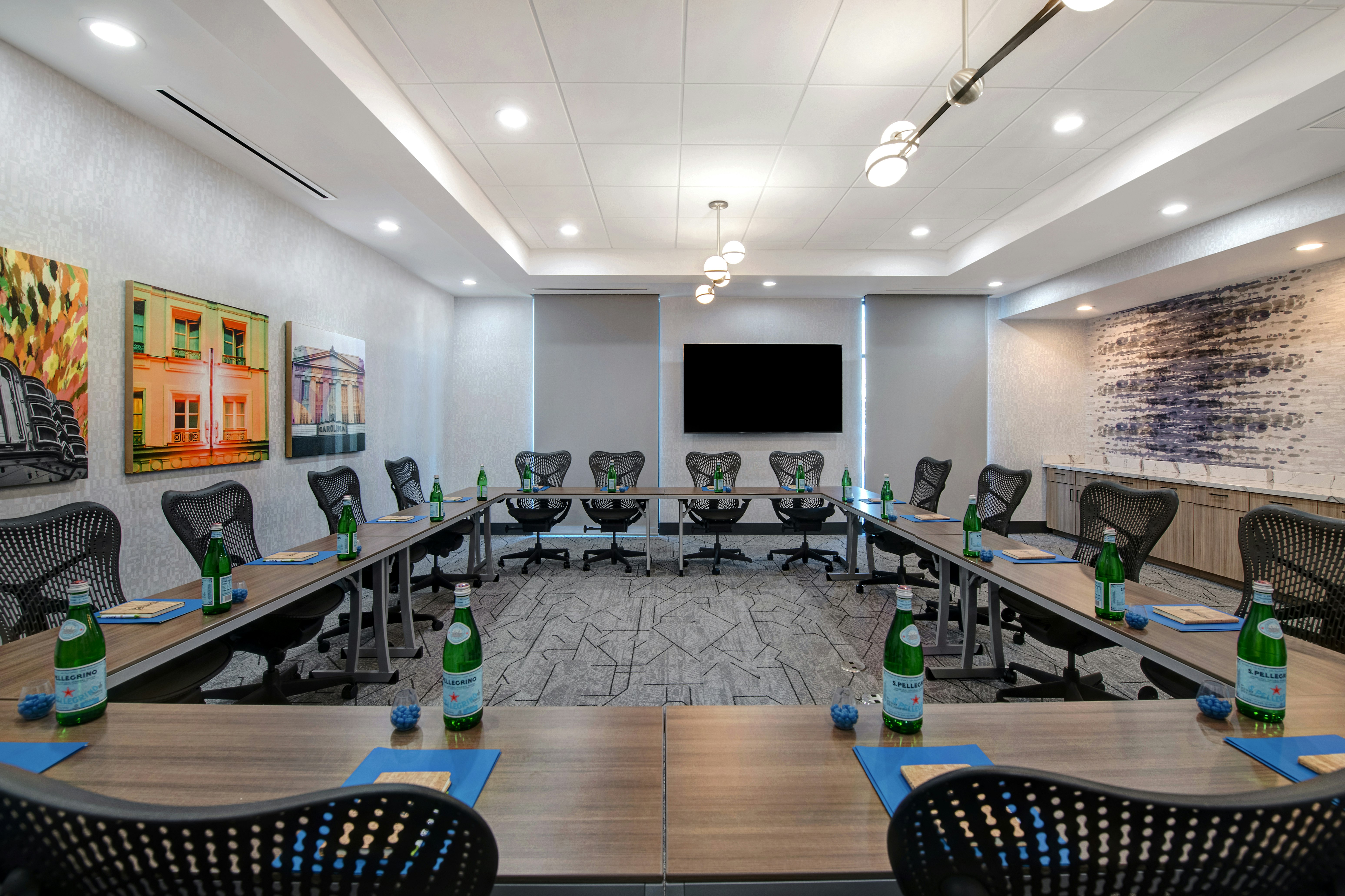 Home2 Suites by Hilton Anderson Downtown 11/16