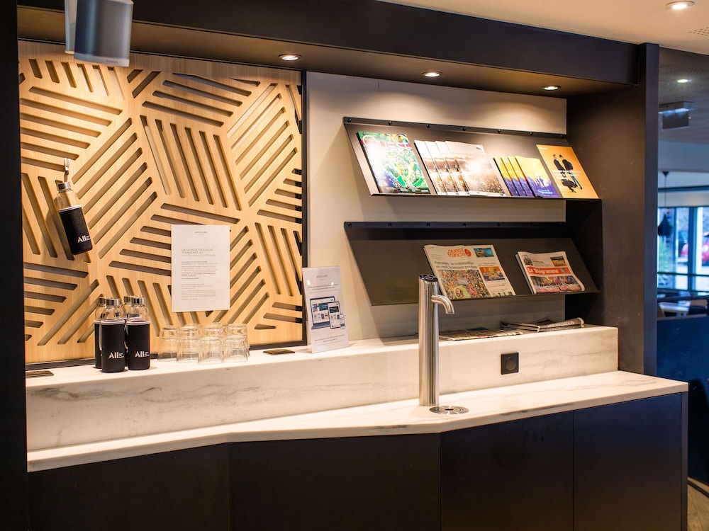 Mercure Lorient Centre Hotel 5/68