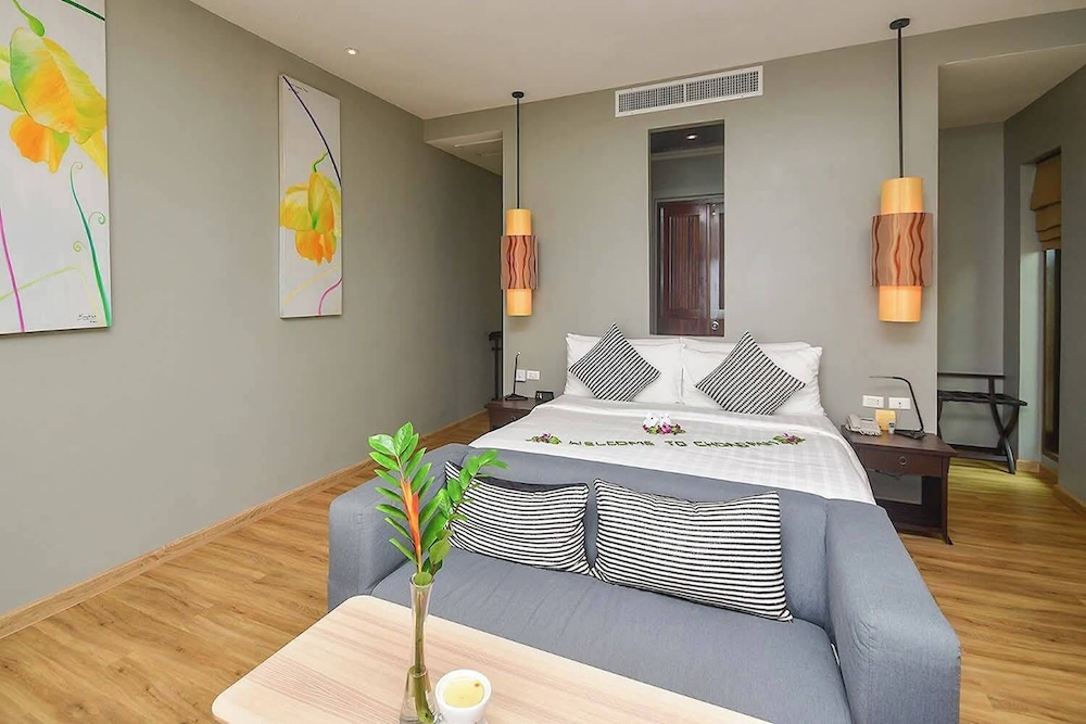 Chongfah Beach Resort Khao Lak 46/62