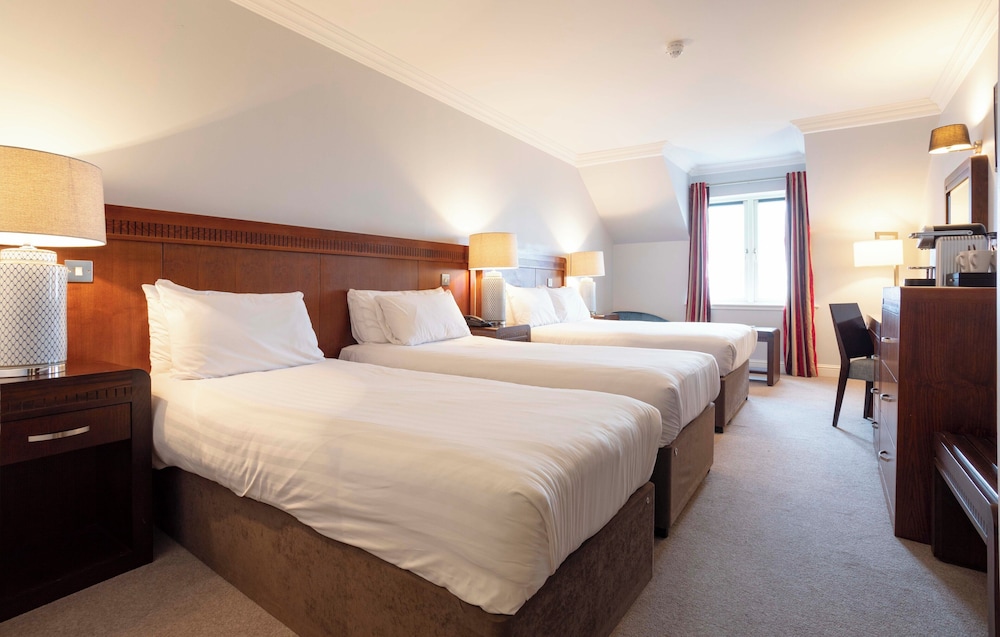 The Schull Harbour Hotel 18/56