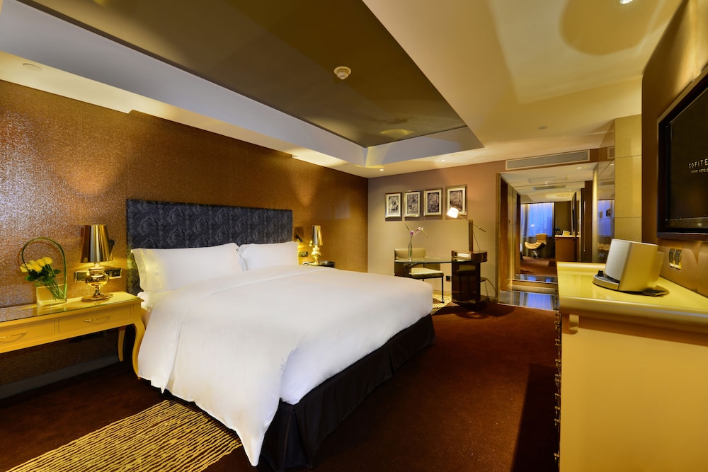 Sofitel Zhengzhou International 18/48