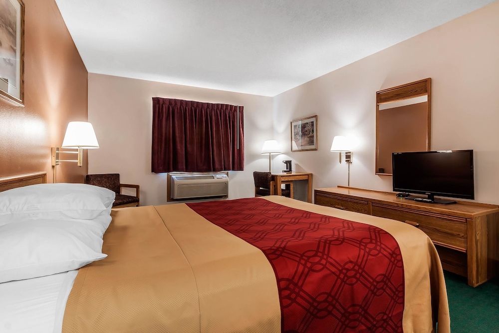 Rodeway Inn Holdrege NE 9/38