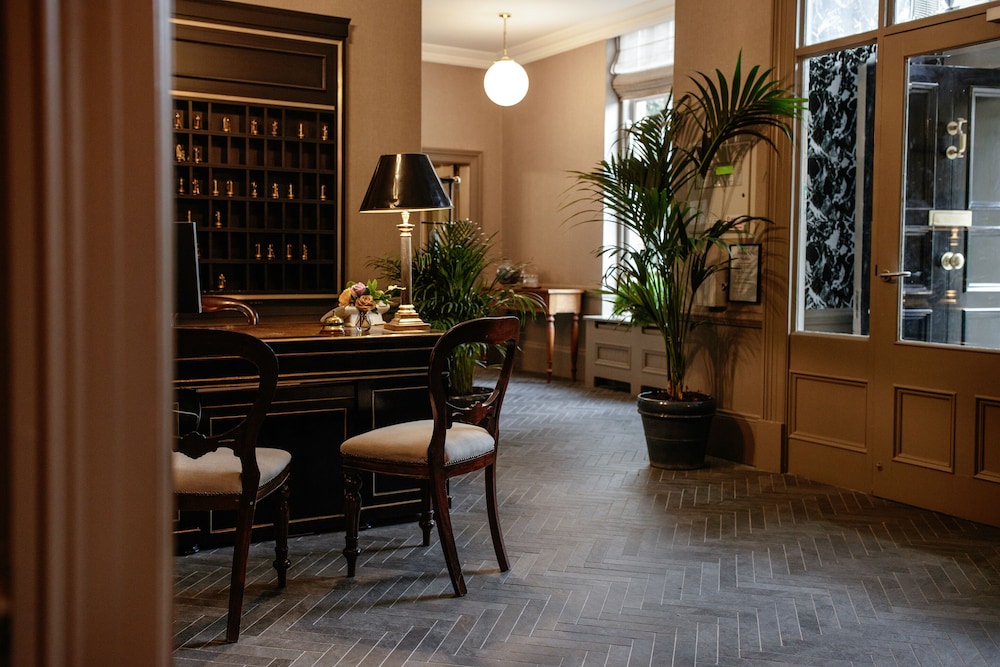 Pembroke Townhouse 29/42