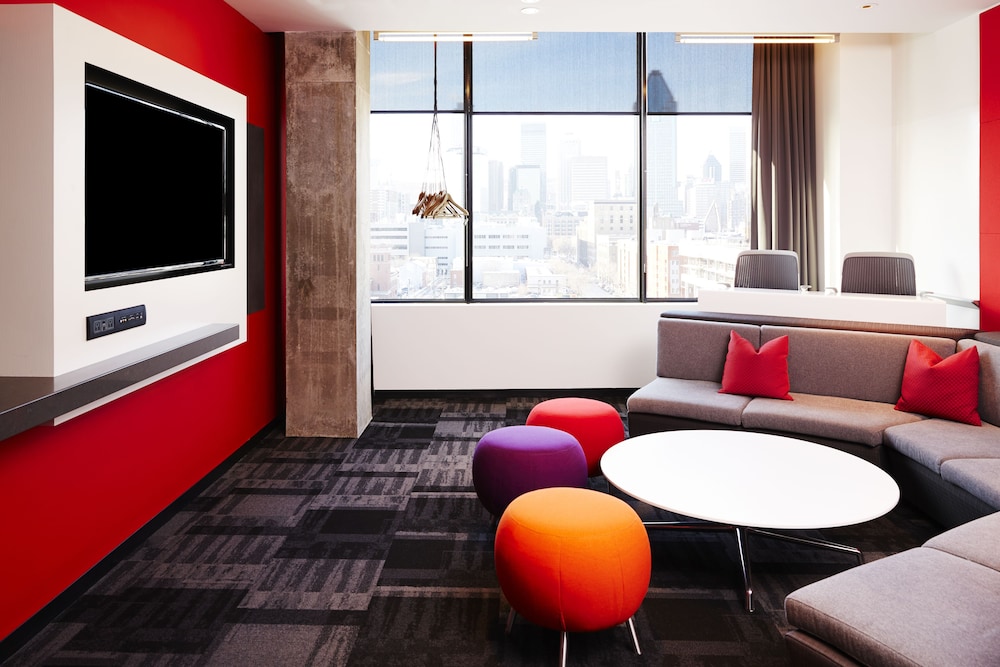 Hotel Alt Montreal 24/34
