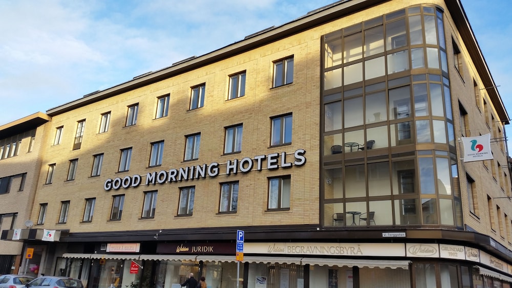 Good Morning Karlstad City 1/44