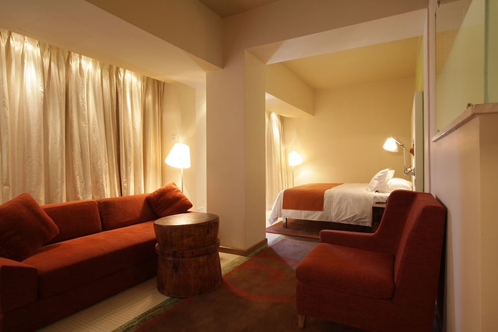 E Hotel Spa Resort 36/61
