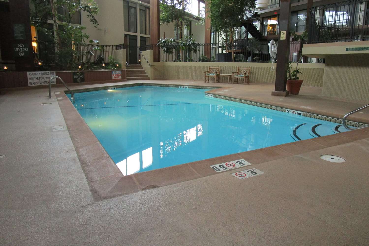 Radisson Hotel Lenexa Overland Park 54/54