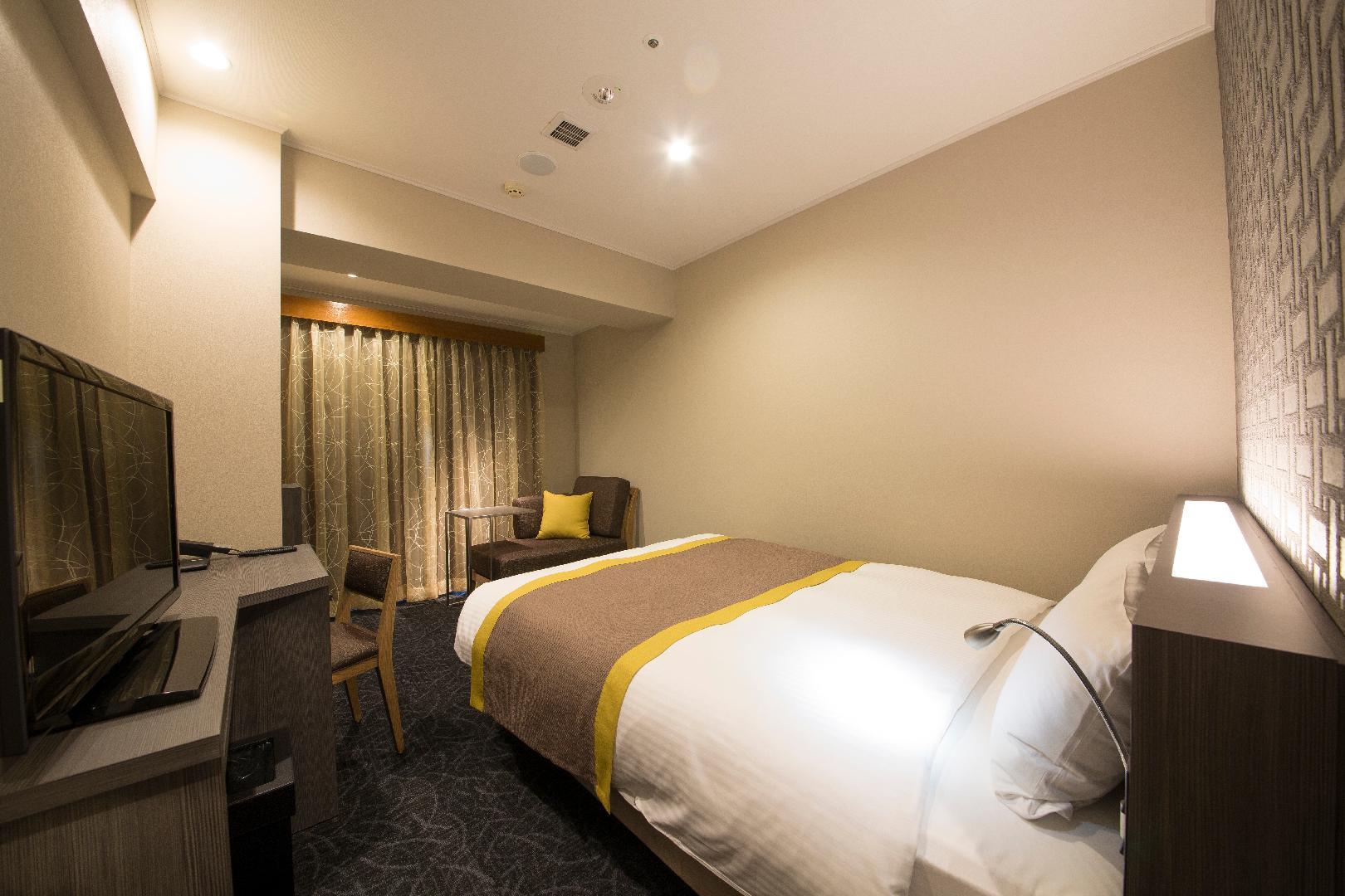 Double Bed