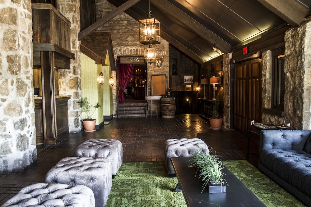 Old Stone Inn Boutique Hotel 46/74