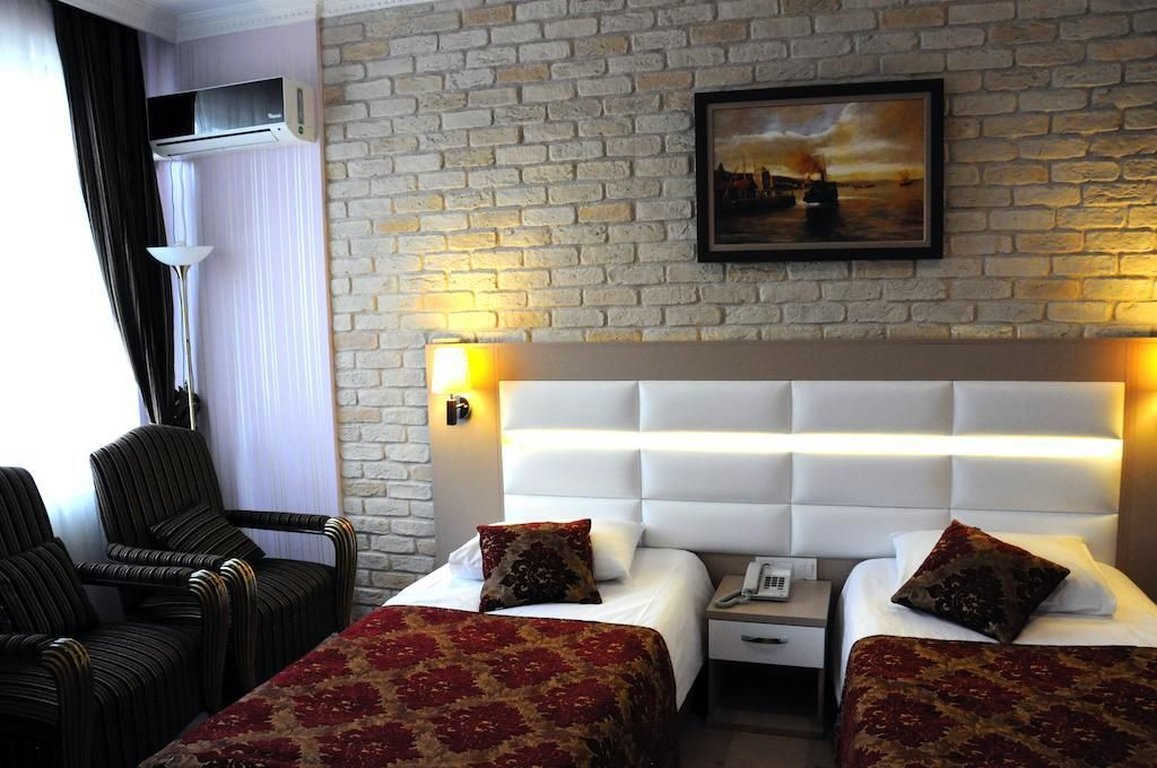 Nil Hotel 55/61