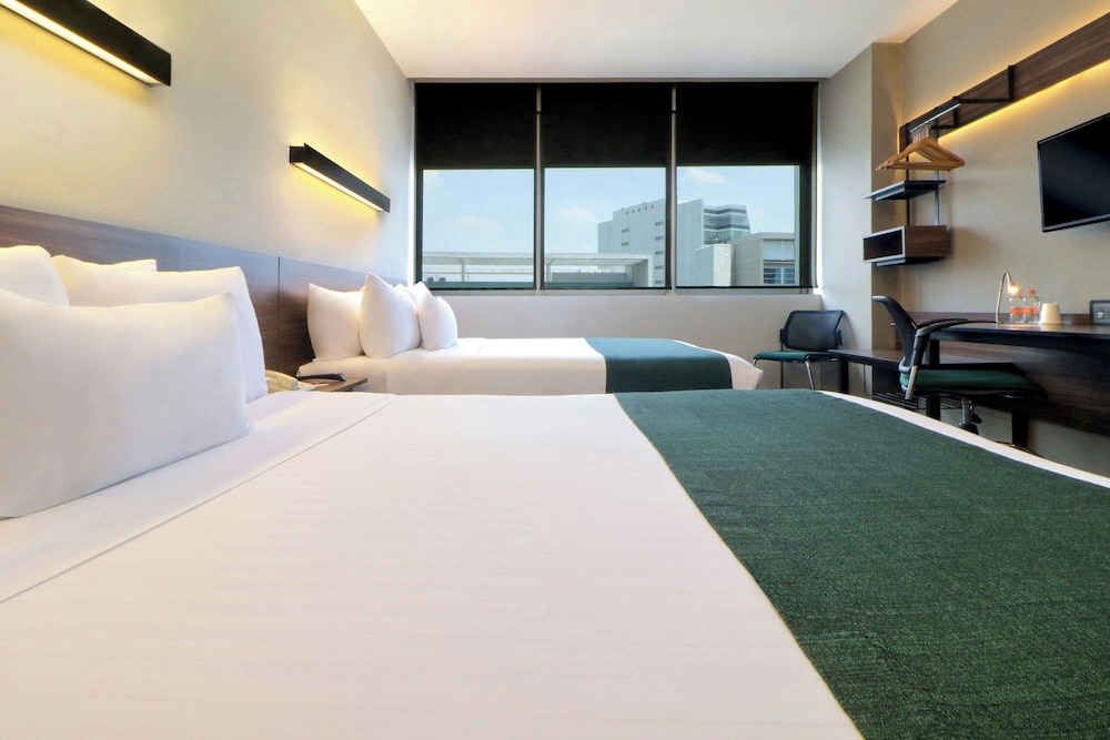 Suite Two Double Beds