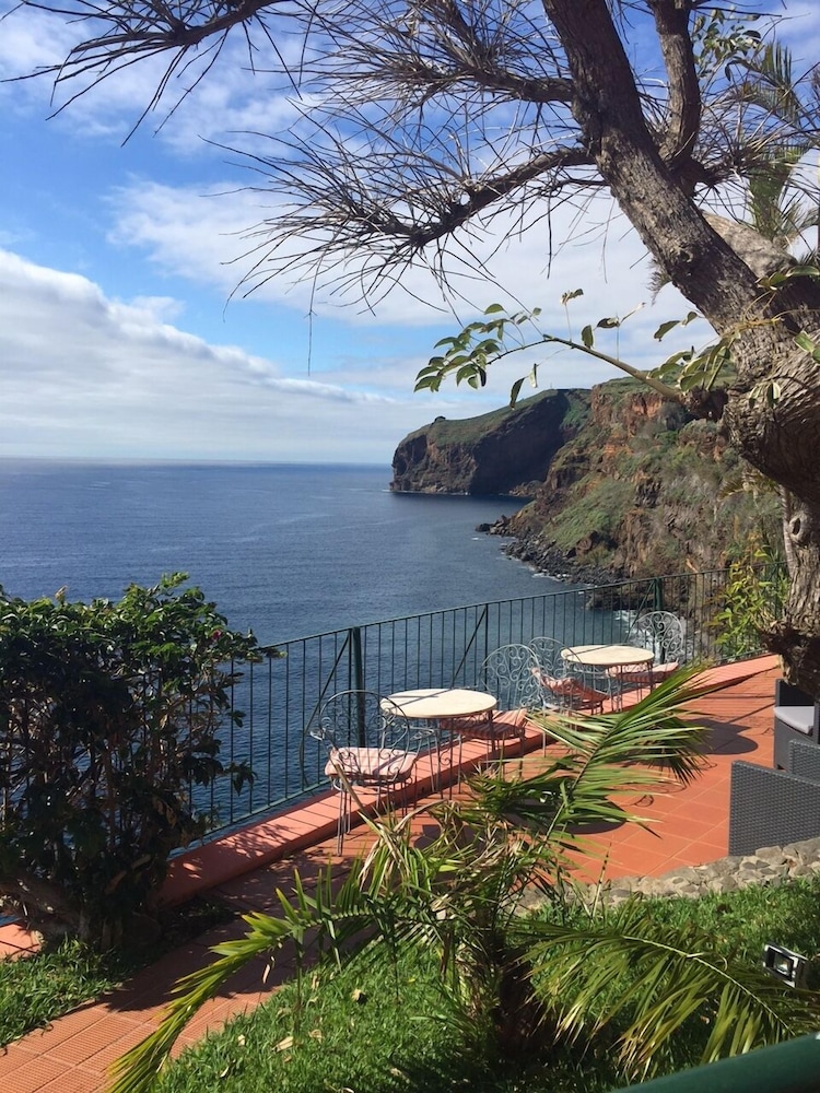 Inn & Art Madeira 27/67