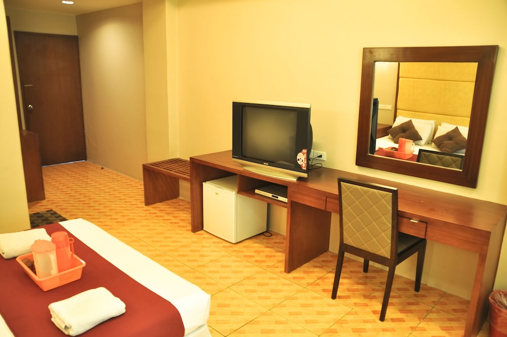 Ong Bun Pension House 24/35