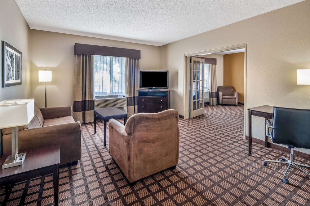 La Quinta Inn & Suites by Wyndham Bonita Springs Naples N. 29/47