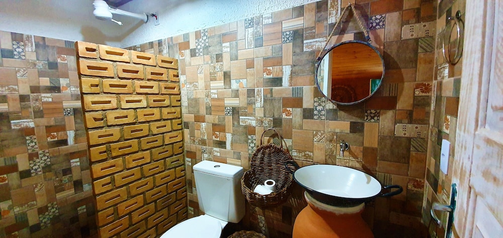Vila Aju - Pousada Tematica 28/29