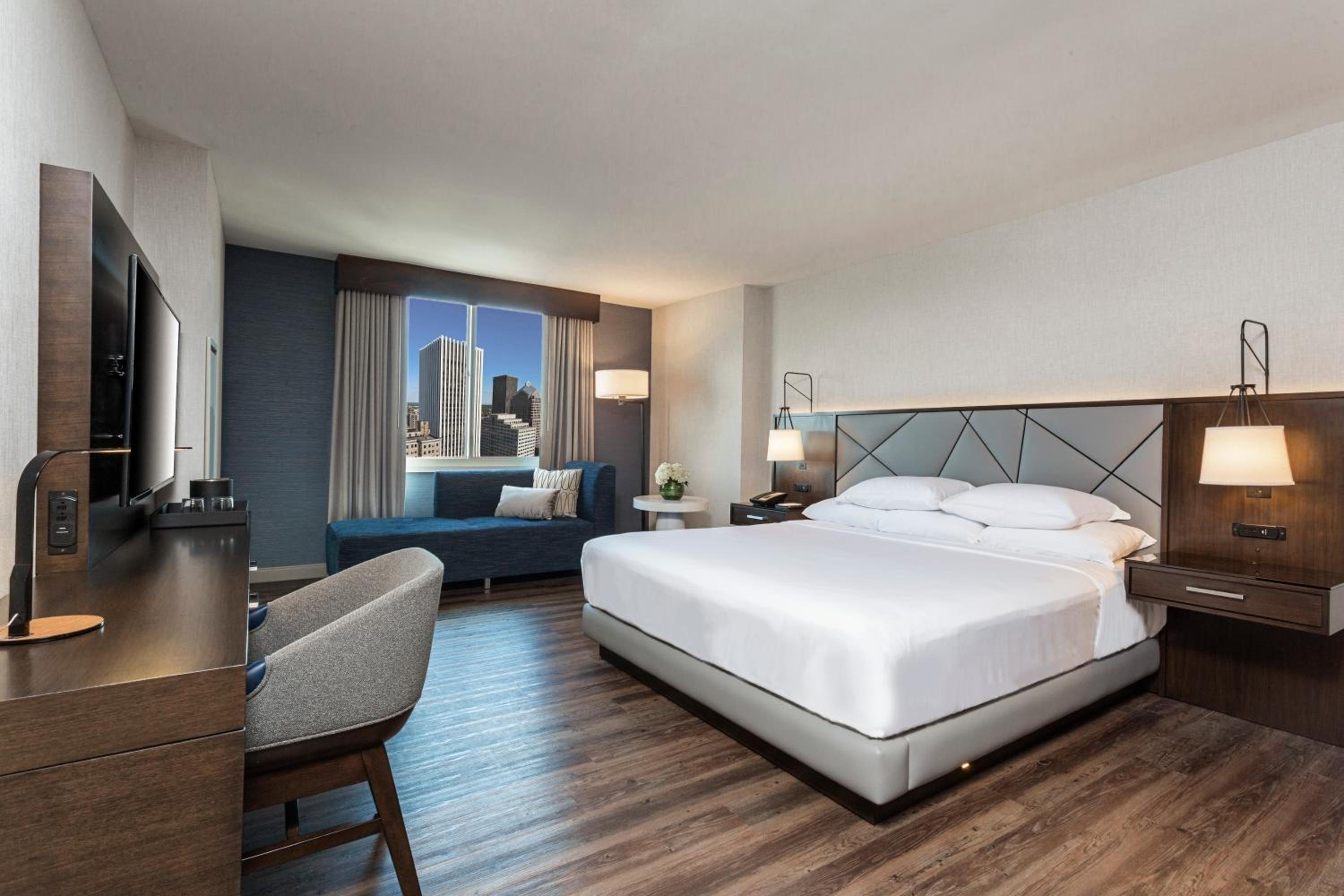 Conference, Suite, King Bed
