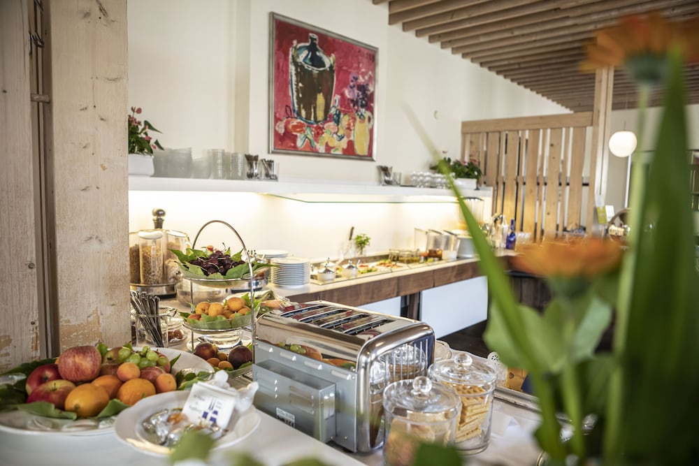 Dom Hotel Augsburg 5/48