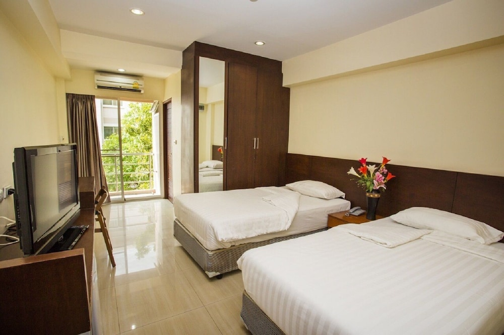 The Loft Resort Bangkok 12/44