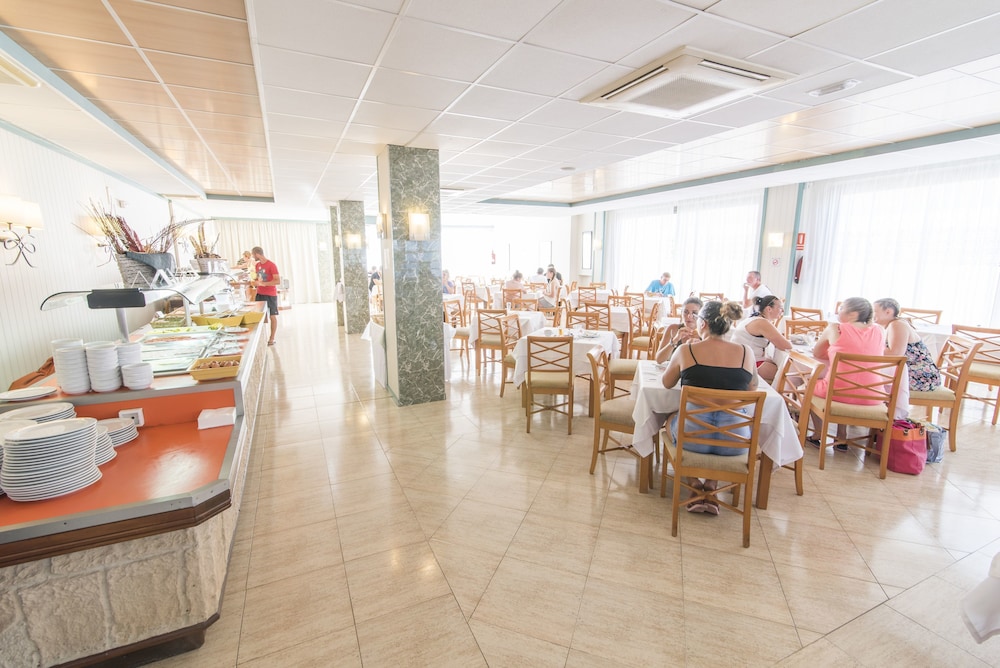 Azuline Hotel S Anfora and Fleming 26/35