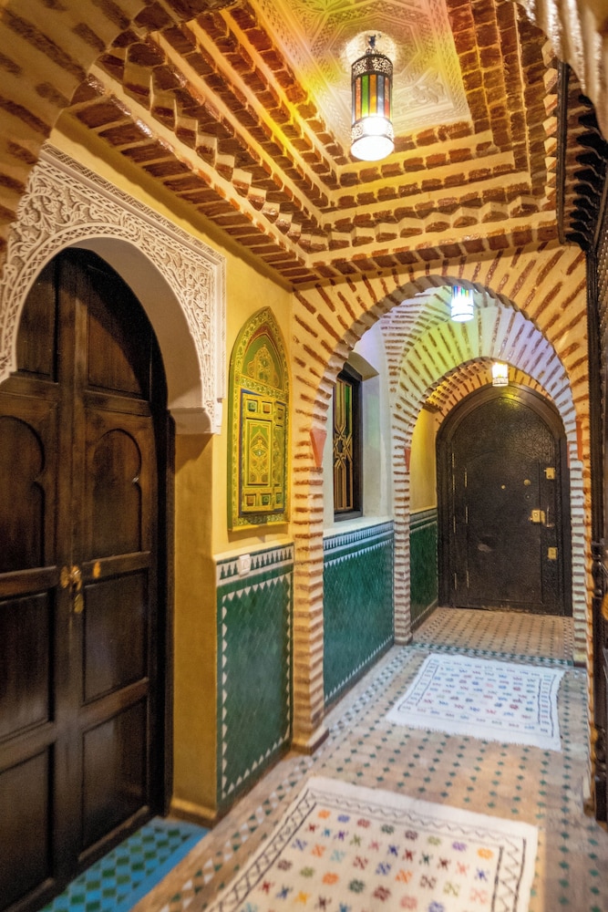 Riad Boutouil 37/50