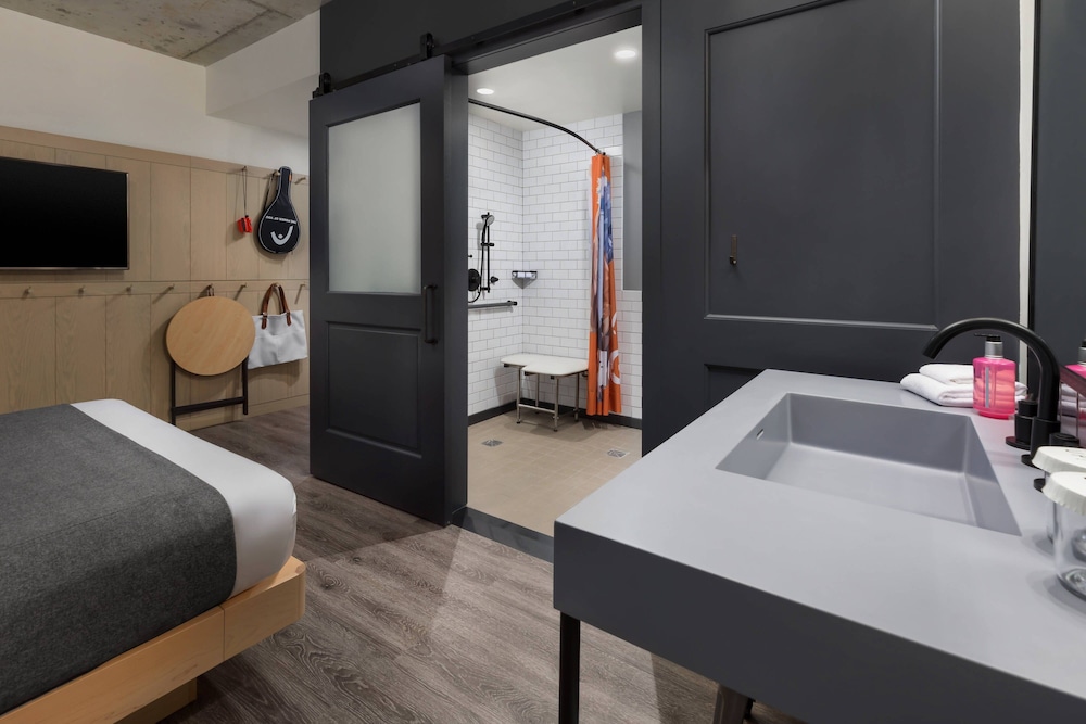Moxy Boston Downtown 18/68