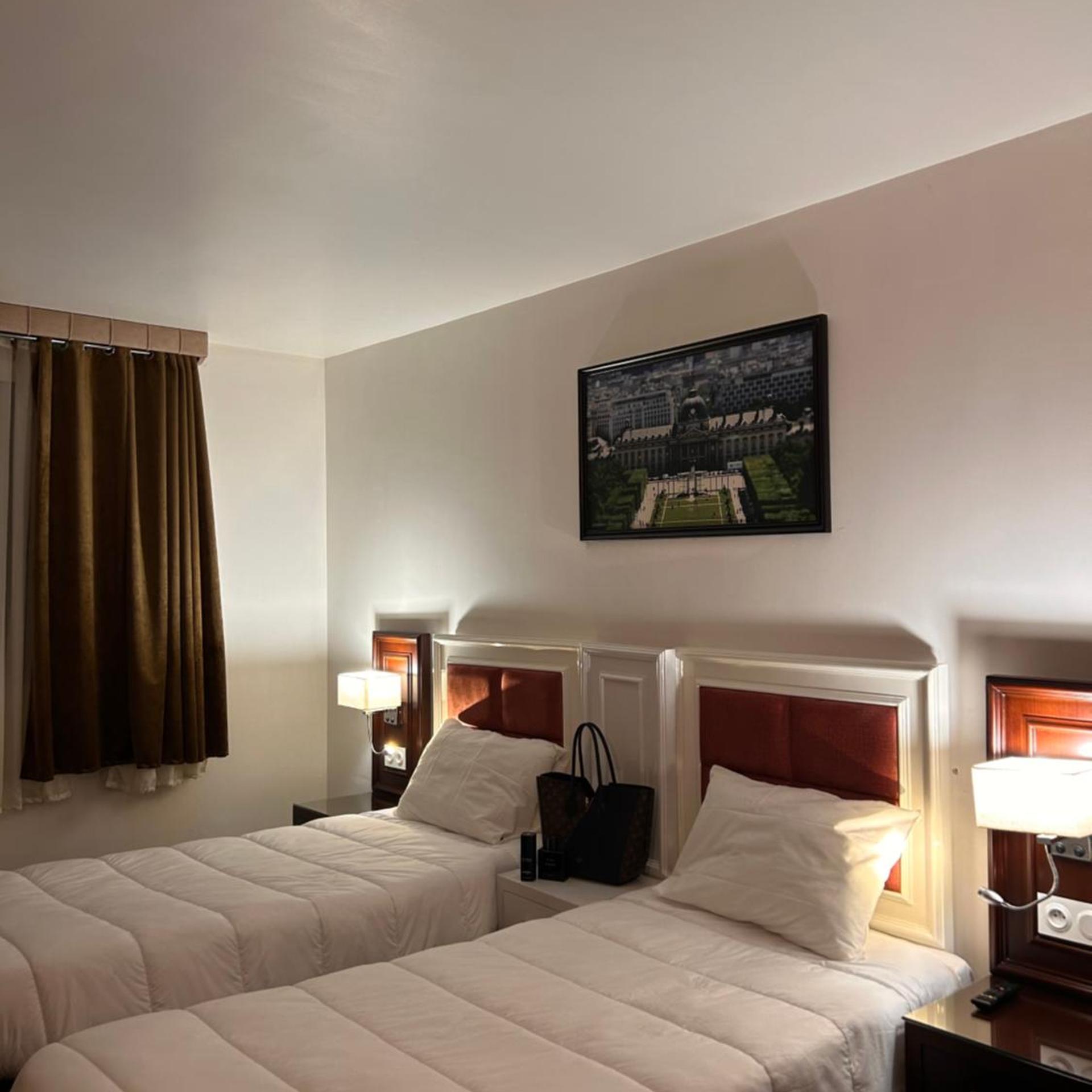 Hotel Grand Paris 8/40