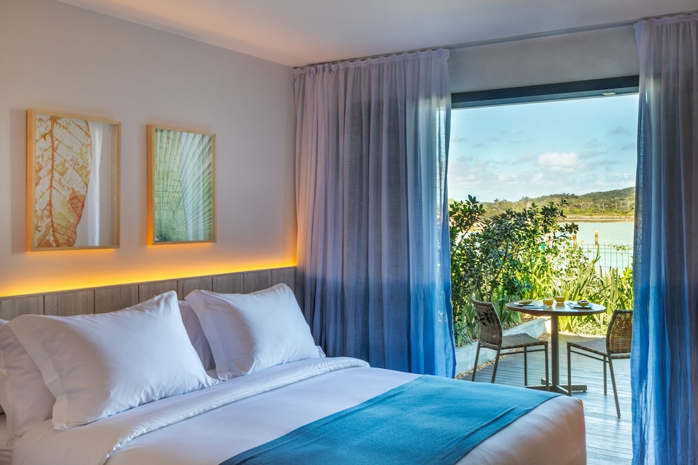 Marina, Master, Suite, Queen Bed