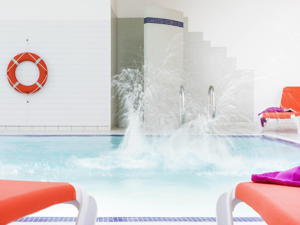 IBIS STYLES SAINT GILLES CROIX DE VIE 37/77