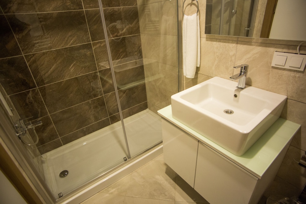 SERENITY SUITES ISTANBUL AIRPORT 55/56