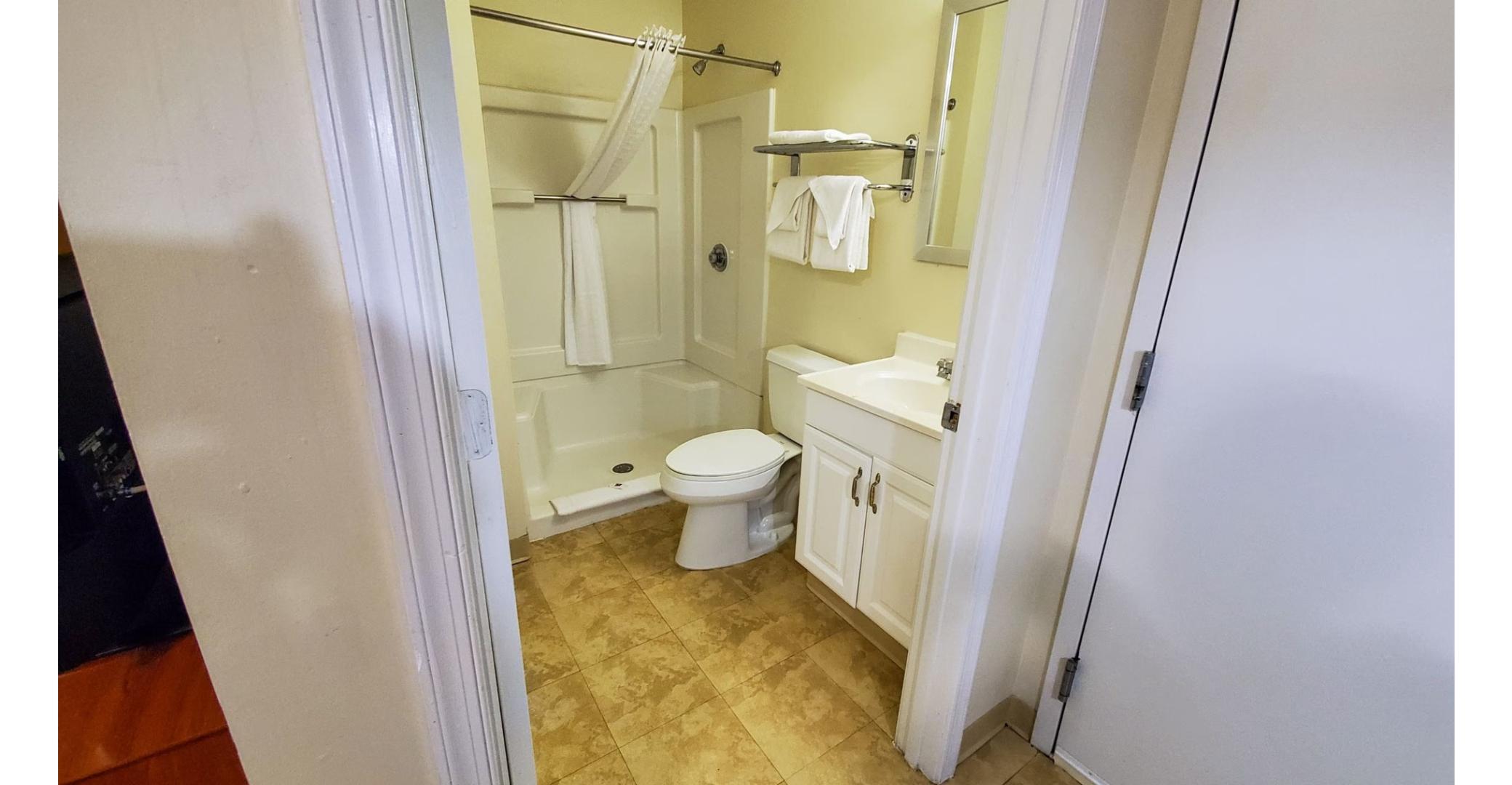 Studio 6 Extended Stay - Richmond, VA - I-64 West 23/23