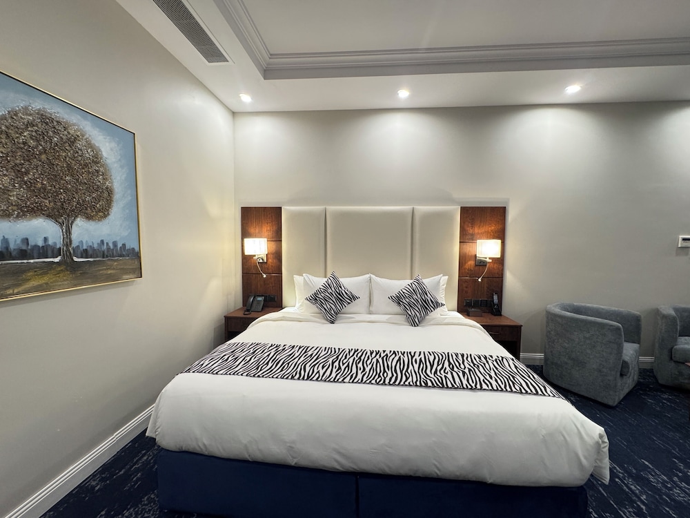 OYO 687 Sunday jeddah Hotel 21/60