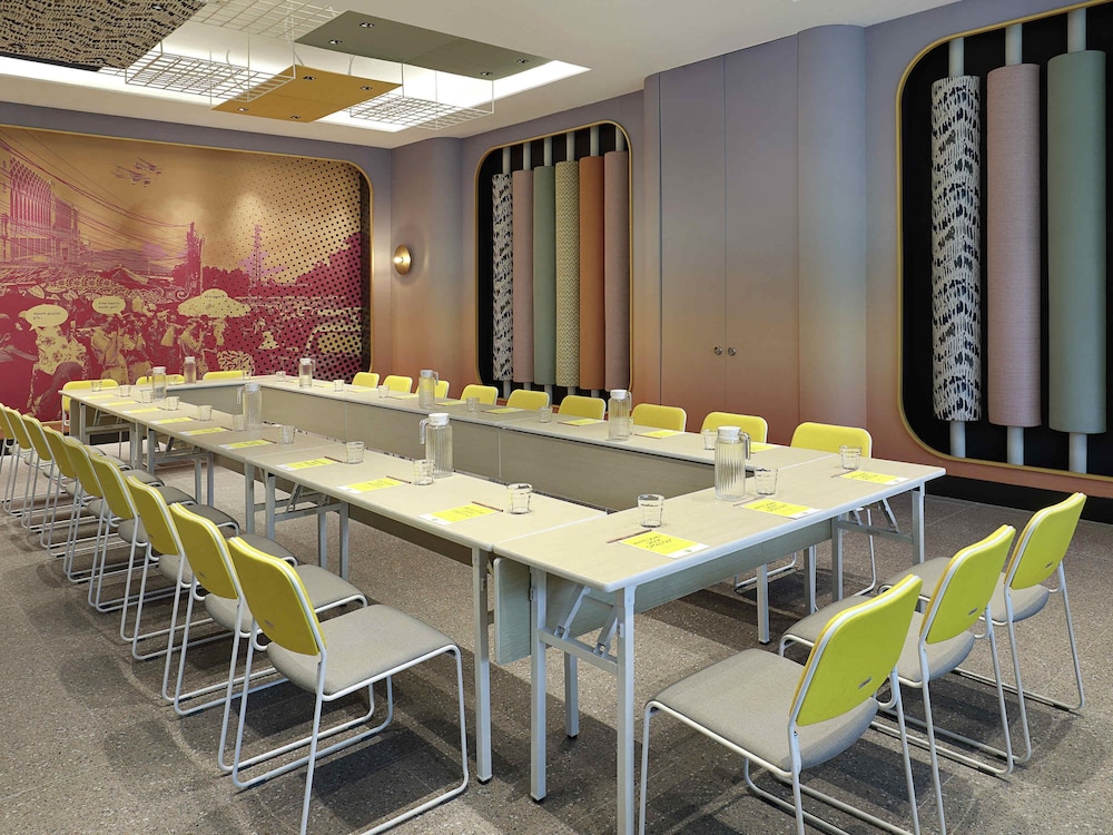 Ibis Styles Jakarta Tanah Abang Hotel 40/49