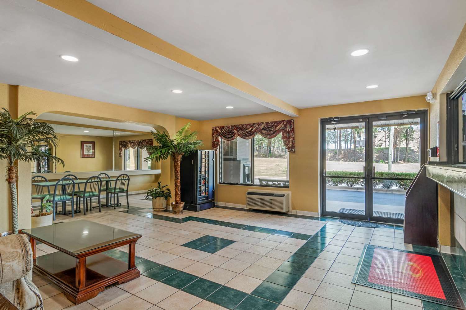 Econo Lodge Union City - Atlanta South 9/24