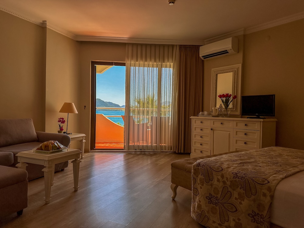 Hawaii Hotel 40/49