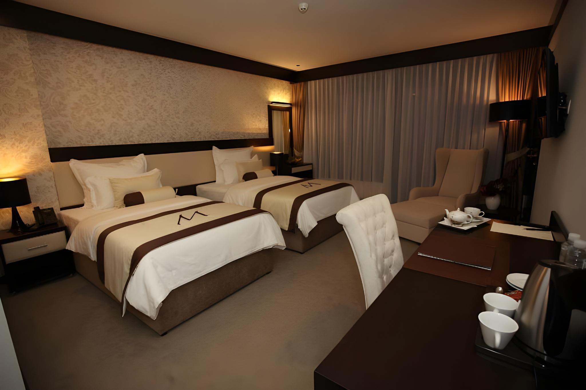 Regency, 2 Double Beds