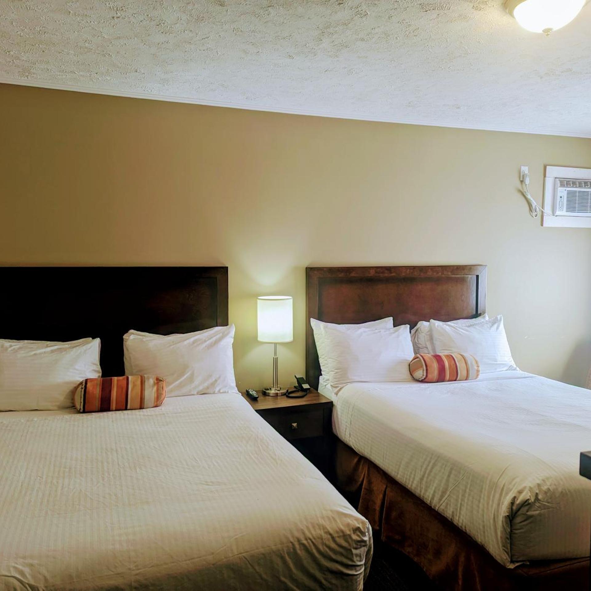 Alpine Inn & Suites 6/50