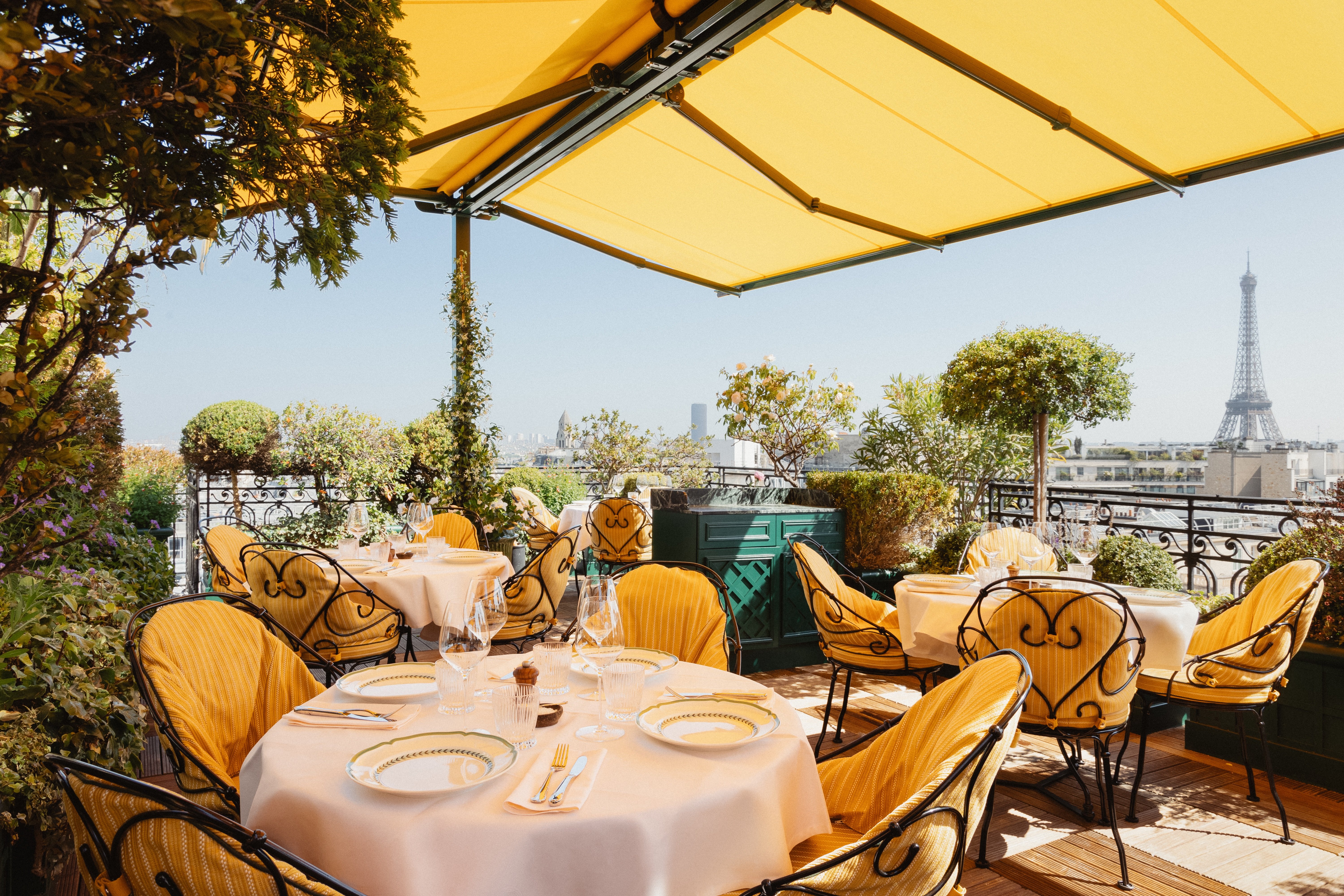 HOTEL RAPHAEL 62/80