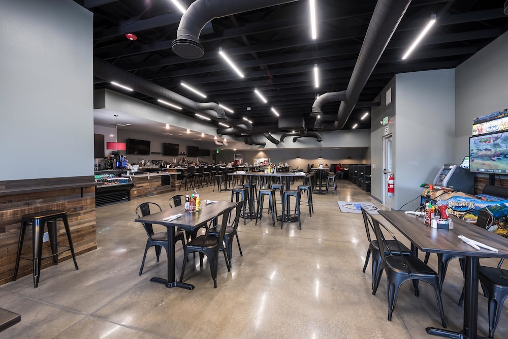 Studio6 Mccarran, NV - Sparks - Tahoe - Reno Industrial Center 35/49