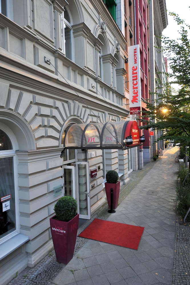Mercure Hotel & Residenz Checkpoint Charli 43/48