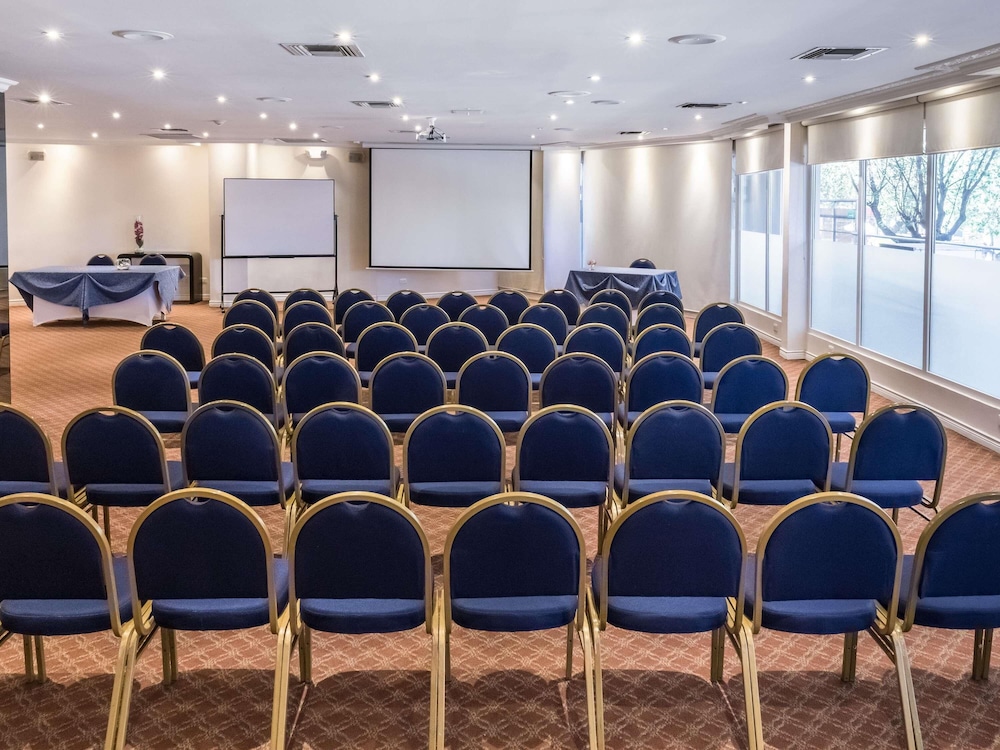 Mercure Alameda Quito 66/77